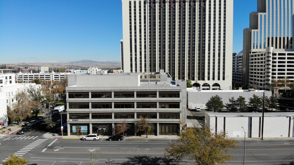 236 W 6th St, Reno, NV for lease - Building Photo - Image 3 of 12