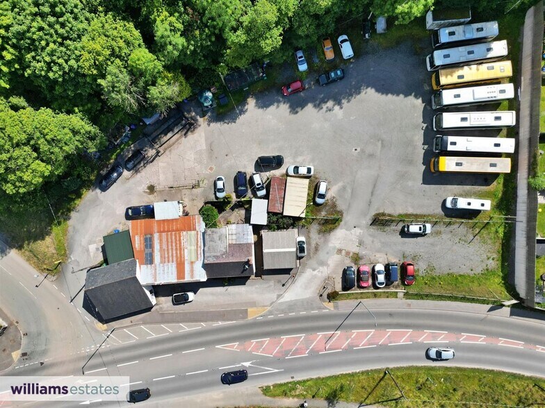 Ruthin Rd, Mold, CH7 5LG Flex for Sale