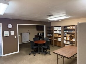 120 Commerce Blvd, Oldsmar, FL for lease Interior Photo- Image 1 of 6