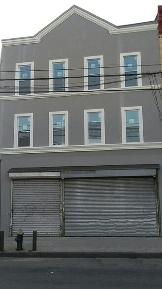 104-16 150th St, Jamaica, NY for sale - Primary Photo - Image 1 of 1