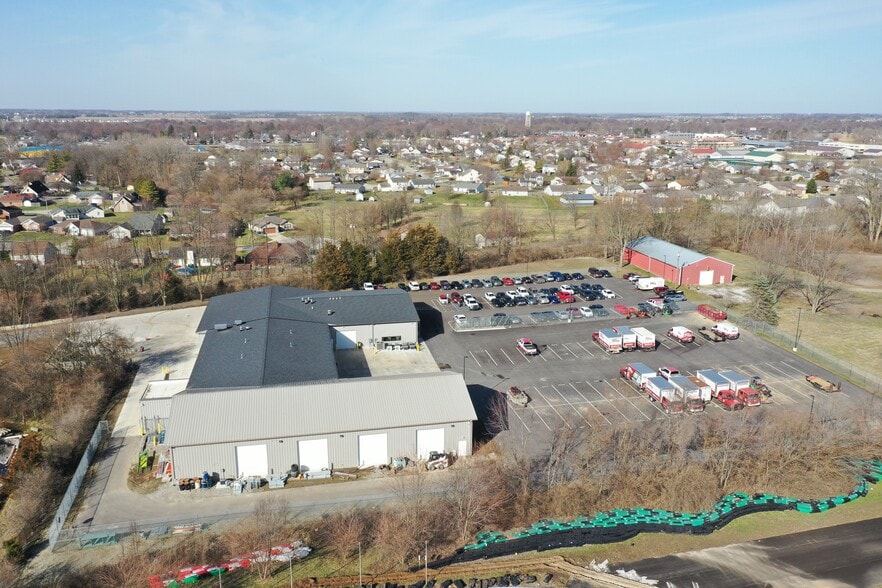 624 N Front St, Whiteland, IN for sale - Building Photo - Image 2 of 2