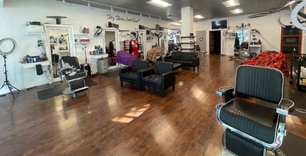 151 Petaluma Blvd S, Petaluma, CA for lease Interior Photo- Image 2 of 2