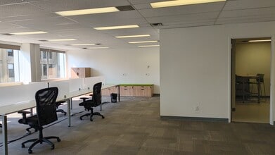 409 Granville St, Vancouver, BC for lease Interior Photo- Image 2 of 4