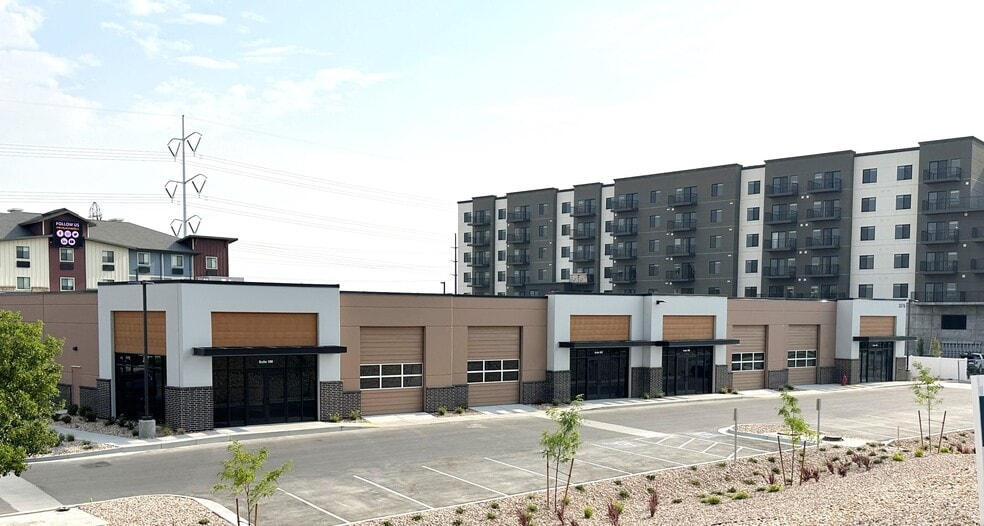 3076 Decker Lake Dr, West Valley City, UT for lease - Building Photo - Image 3 of 15