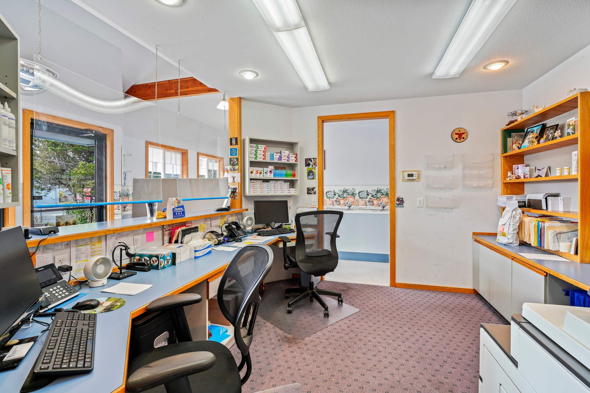 1739 22nd St, Florence, OR 97439 Retail for Sale