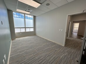 23600 Commerce Park, Beachwood, OH for lease Interior Photo- Image 2 of 9