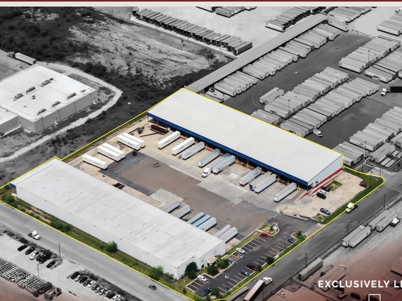 N Unitech Dr portfolio of 2 properties for sale on LoopNet.com Building Photo- Image 1 of 15