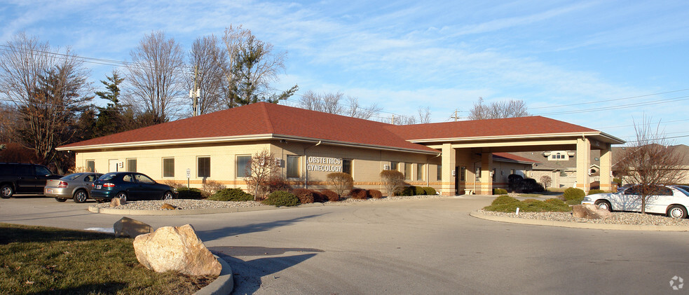 7802 W Jefferson Blvd, Fort Wayne, IN for sale - Primary Photo - Image 1 of 1