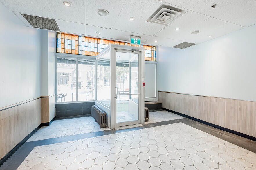 1275-1285 Av Bernard, Outremont, QC for lease - Building Photo - Image 3 of 4