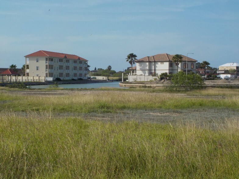 1506 W State Highway 100, Port Isabel, TX for sale - Building Photo - Image 1 of 1