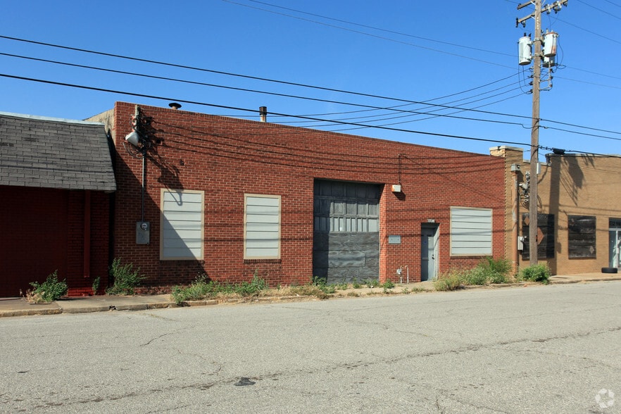 1728 NW 5th St, Oklahoma City, OK for lease - Building Photo - Image 3 of 11