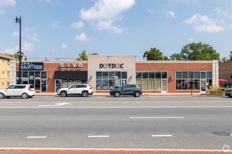7501-7507 W Roosevelt Rd, Forest Park, IL for sale - Building Photo - Image 3 of 6
