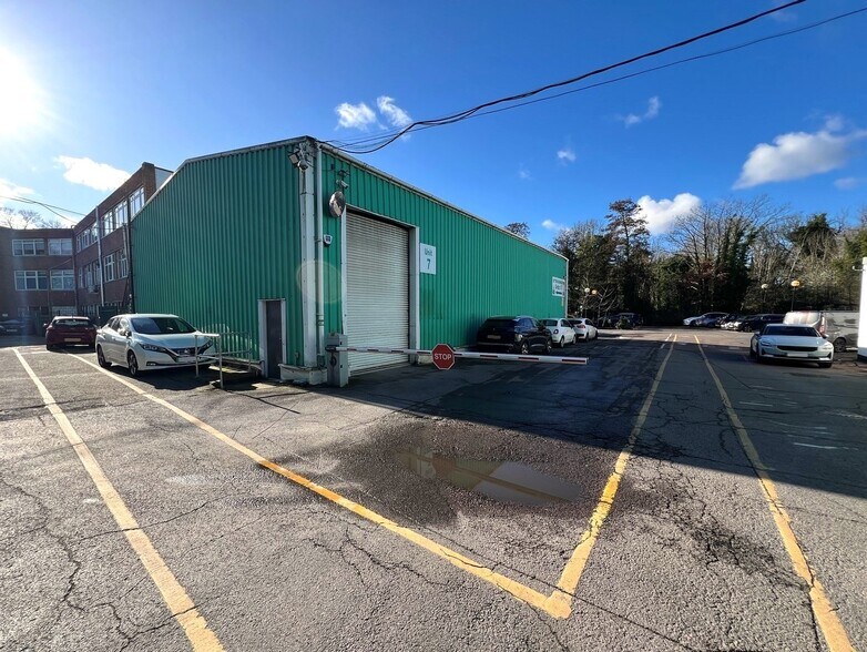 Restmor Way, Wallington for lease - Building Photo - Image 3 of 3