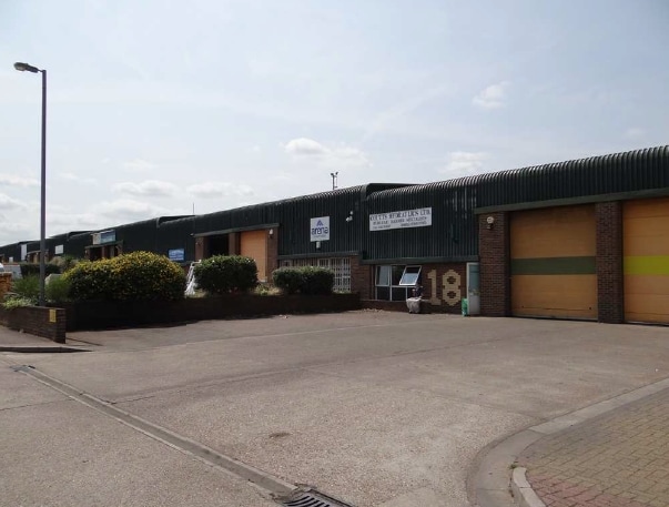 Manor Rd, Erith for lease - Building Photo - Image 3 of 5