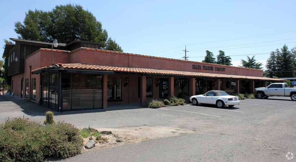 20490 Broadway, Sonoma, CA for sale - Primary Photo - Image 1 of 10