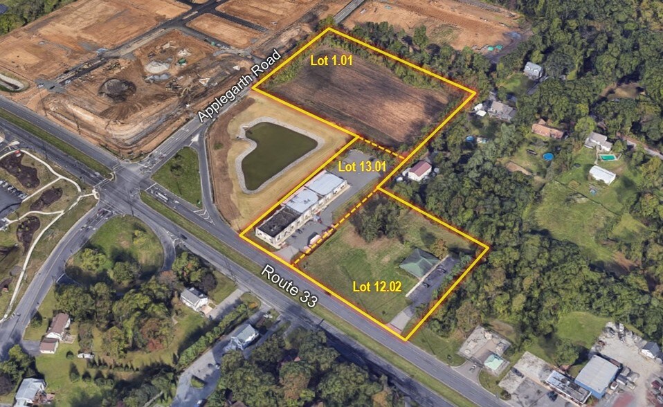 104 Applegarth Rd, Monroe Township, NJ 08831