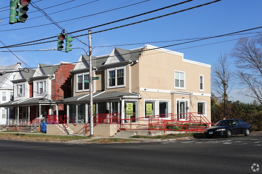 1729 Dixwell Ave, Hamden, CT for sale - Primary Photo - Image 1 of 1