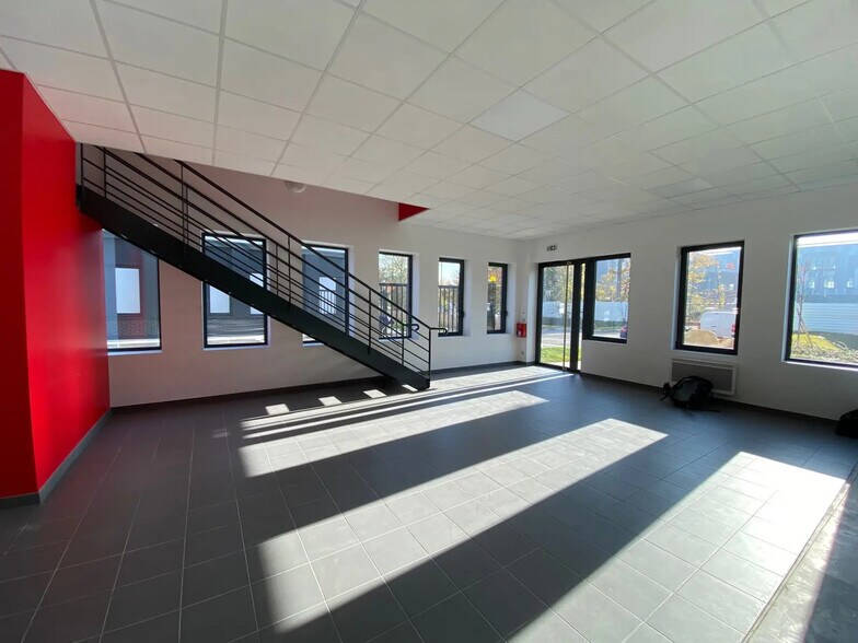 Flex in Montmagny for sale - Building Photo - Image 3 of 10