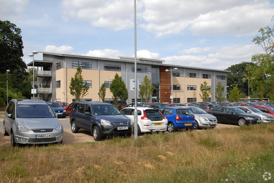 500 Old Chapel Way, Norwich for lease - Primary Photo - Image 1 of 10