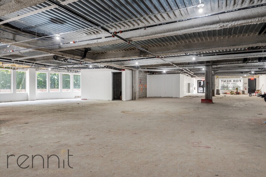 3415 Farragut Rd, Brooklyn, NY for lease - Interior Photo - Image 1 of 19