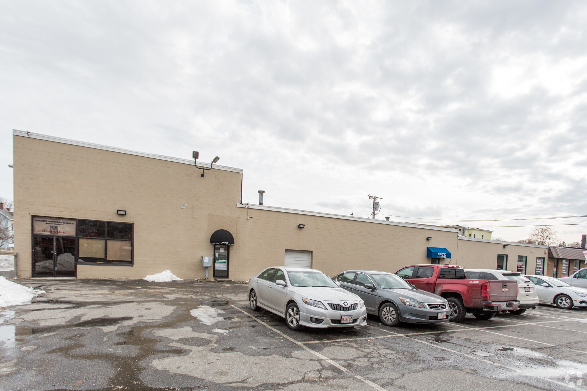 221 Chandler St, Worcester, MA 01609 Flex for Sale