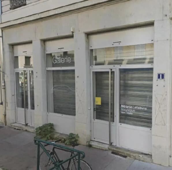 Retail in Lyon for lease - Building Photo - Image 1 of 1