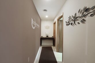 970 Hope St, Bristol, RI for lease Building Photo- Image 2 of 53