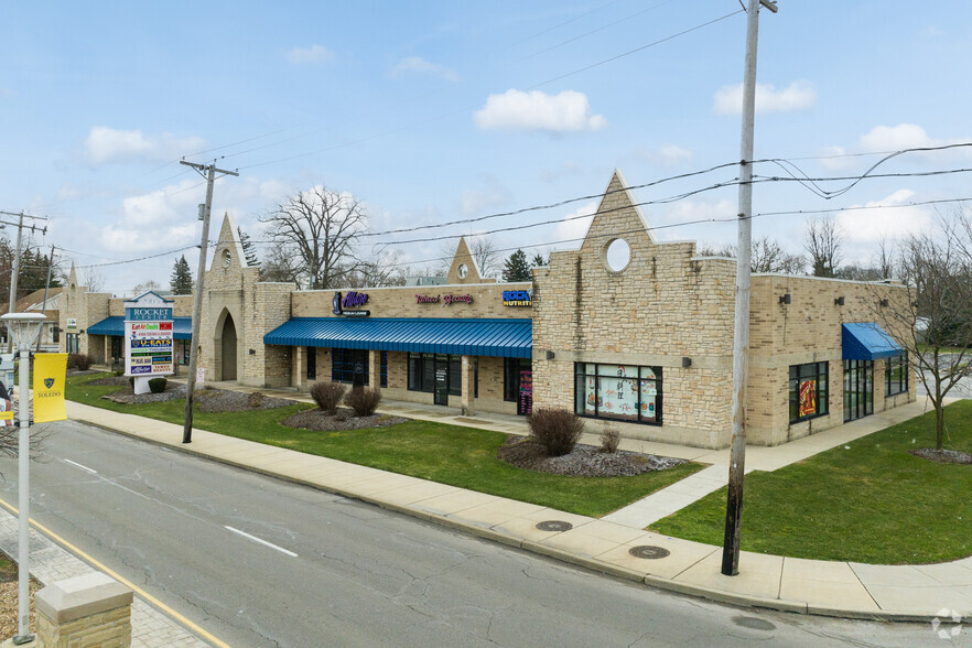 2903 Dorr St, Toledo, OH for lease - Primary Photo - Image 1 of 5