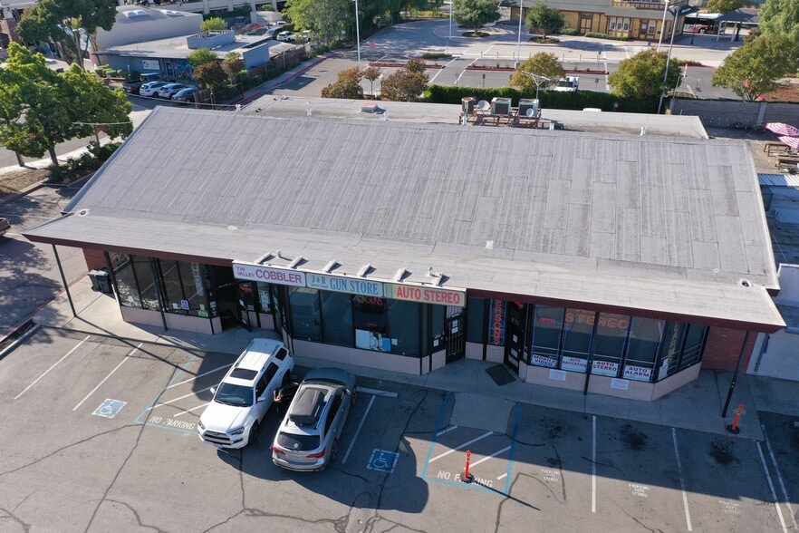 2558 Old 1st St, Livermore, CA for lease - Building Photo - Image 3 of 20