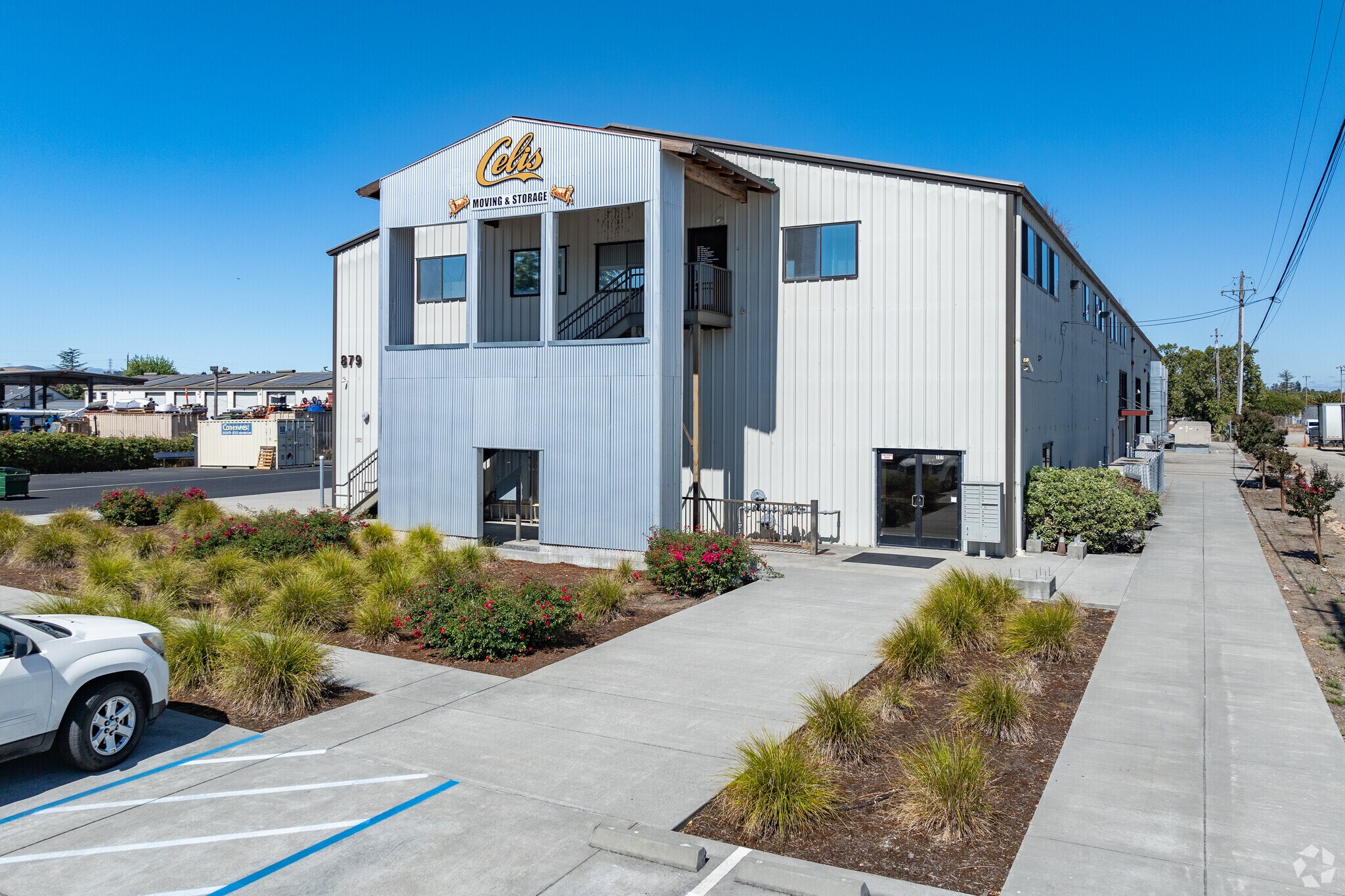879 Lindberg Ln, Petaluma, CA for lease Primary Photo- Image 1 of 5