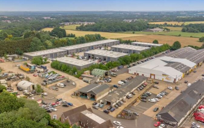 Folders Ln E, Hassocks for lease Building Photo- Image 1 of 2