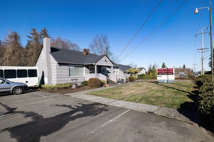 3010 Bethel Rd SE, Port Orchard, WA 98366