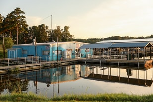 Marina and RV Park on LAKE O' PINES - Campground