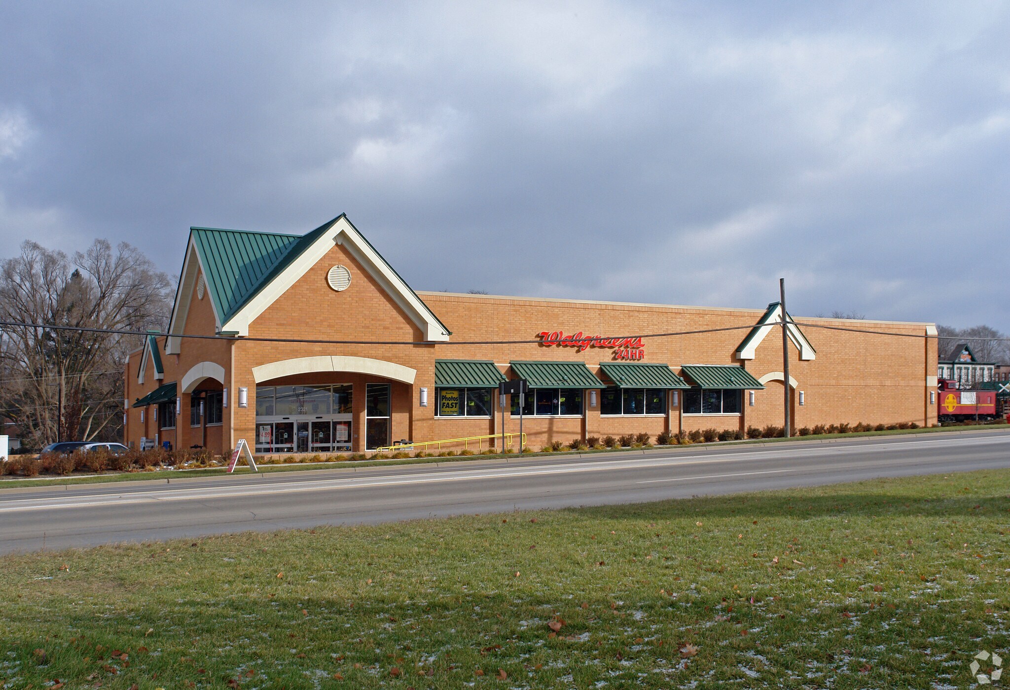 2321 E Grand River Ave, Howell, MI for sale Primary Photo- Image 1 of 1