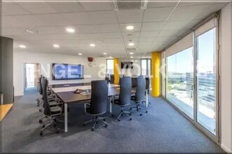 Office in El Prat de Llobregat, Barcelona for lease Interior Photo- Image 2 of 24