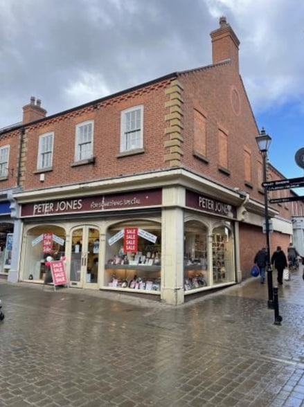 19 Salter Row, Pontefract for sale - Building Photo - Image 2 of 6
