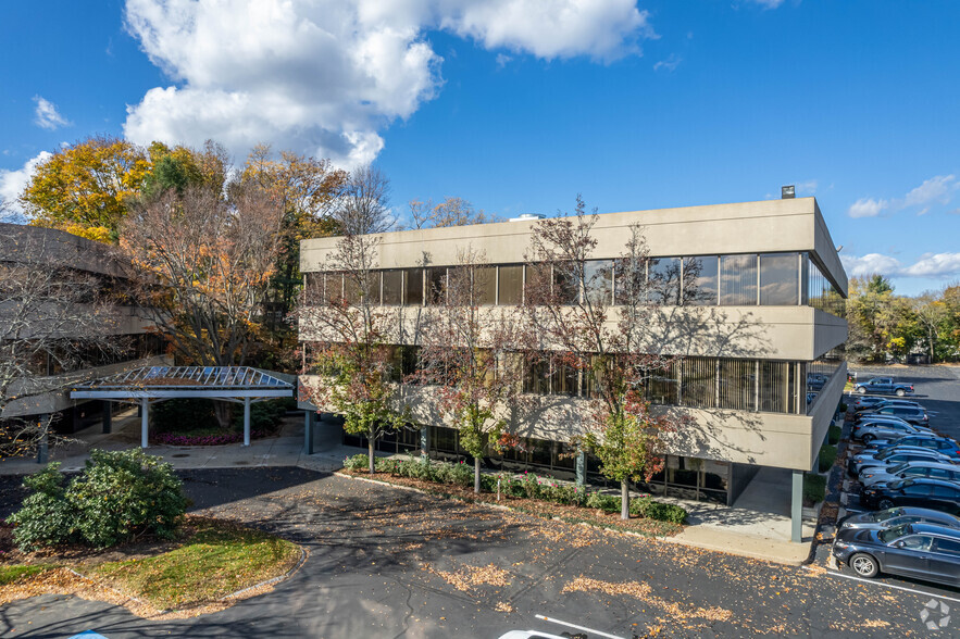 2223 Washington St, Newton, MA for lease - Primary Photo - Image 1 of 4