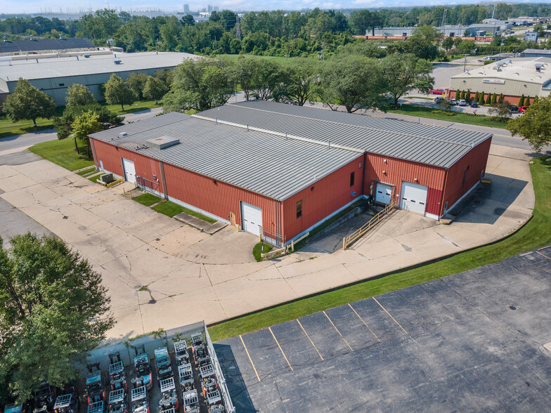 5020 Enterprise Blvd, Toledo, OH for sale - Building Photo - Image 1 of 1