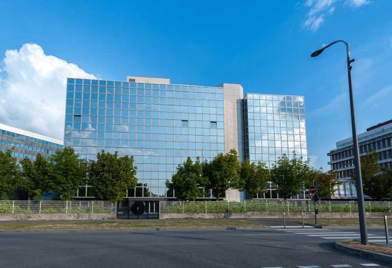 Office in Vélizy-Villacoublay for lease - Building Photo - Image 2 of 25