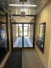 3805 E Main St, St Charles, IL for lease Building Photo- Image 2 of 6