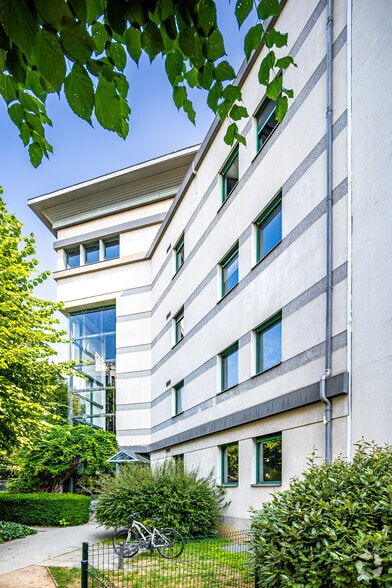 13 Quai Du Commerce, Lyon for lease - Primary Photo - Image 1 of 1