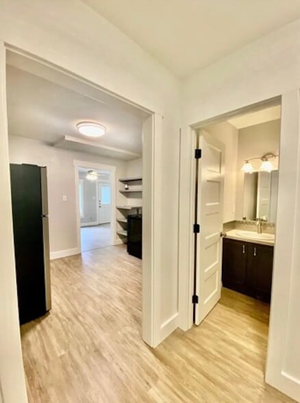 1516-1520 D St, Floresville, TX for sale - Building Photo - Image 3 of 10