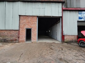 Bazaar St, Salford LAN - Warehouse