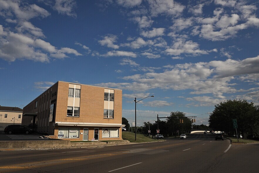 616 N Limestone St, Springfield, OH for sale - Building Photo - Image 1 of 1