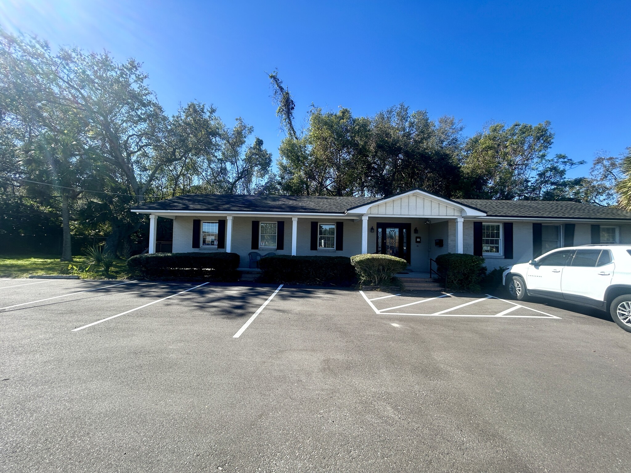 1963 S 8th St, Fernandina Beach, FL for lease Building Photo- Image 1 of 19