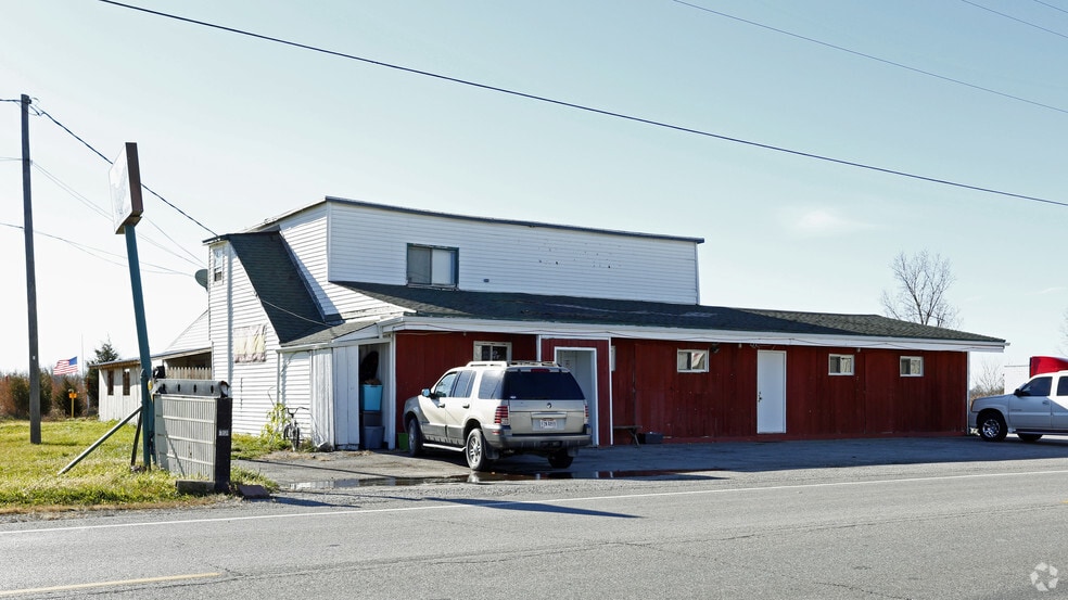 2103 Baltimore St, Defiance, OH for sale - Building Photo - Image 1 of 9