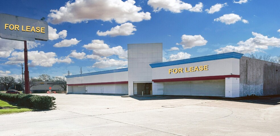 10900 Gulf Fwy, Houston, TX for lease - Building Photo - Image 1 of 5