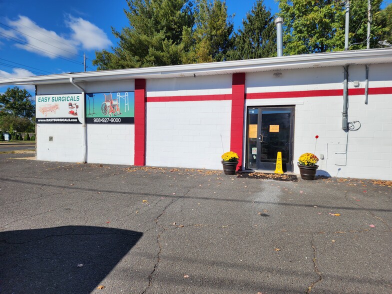 601 E Main St, Bridgewater, NJ for lease - Building Photo - Image 2 of 30