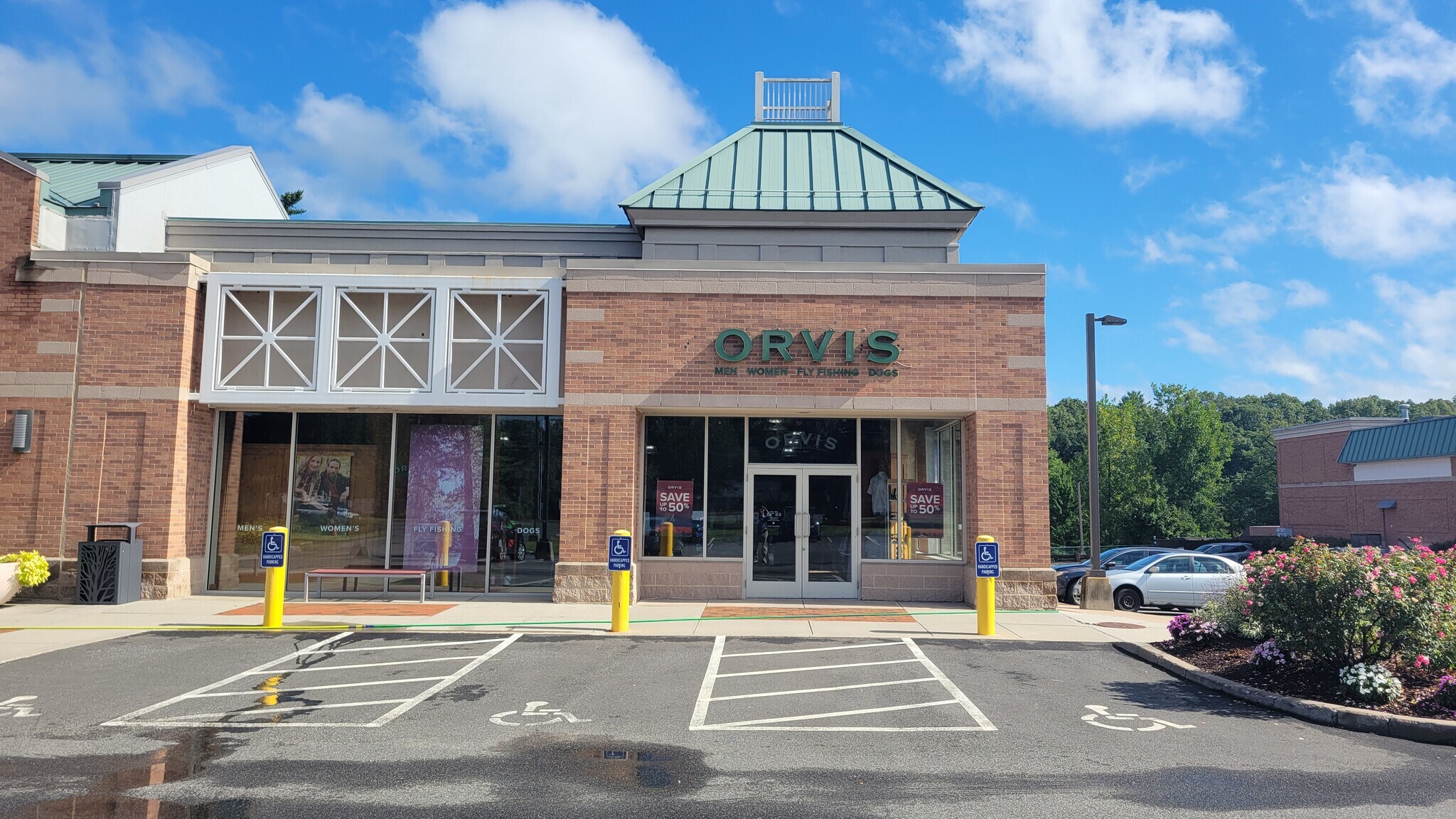 380 W Main St, Avon, CT for lease Building Photo- Image 1 of 2