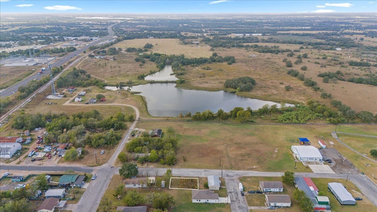 366 N Dallas St, Giddings, TX for sale Aerial- Image 1 of 1